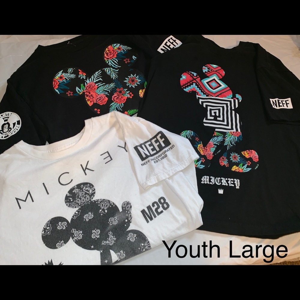 Tully’s “NEFF” T-shirt Bundle